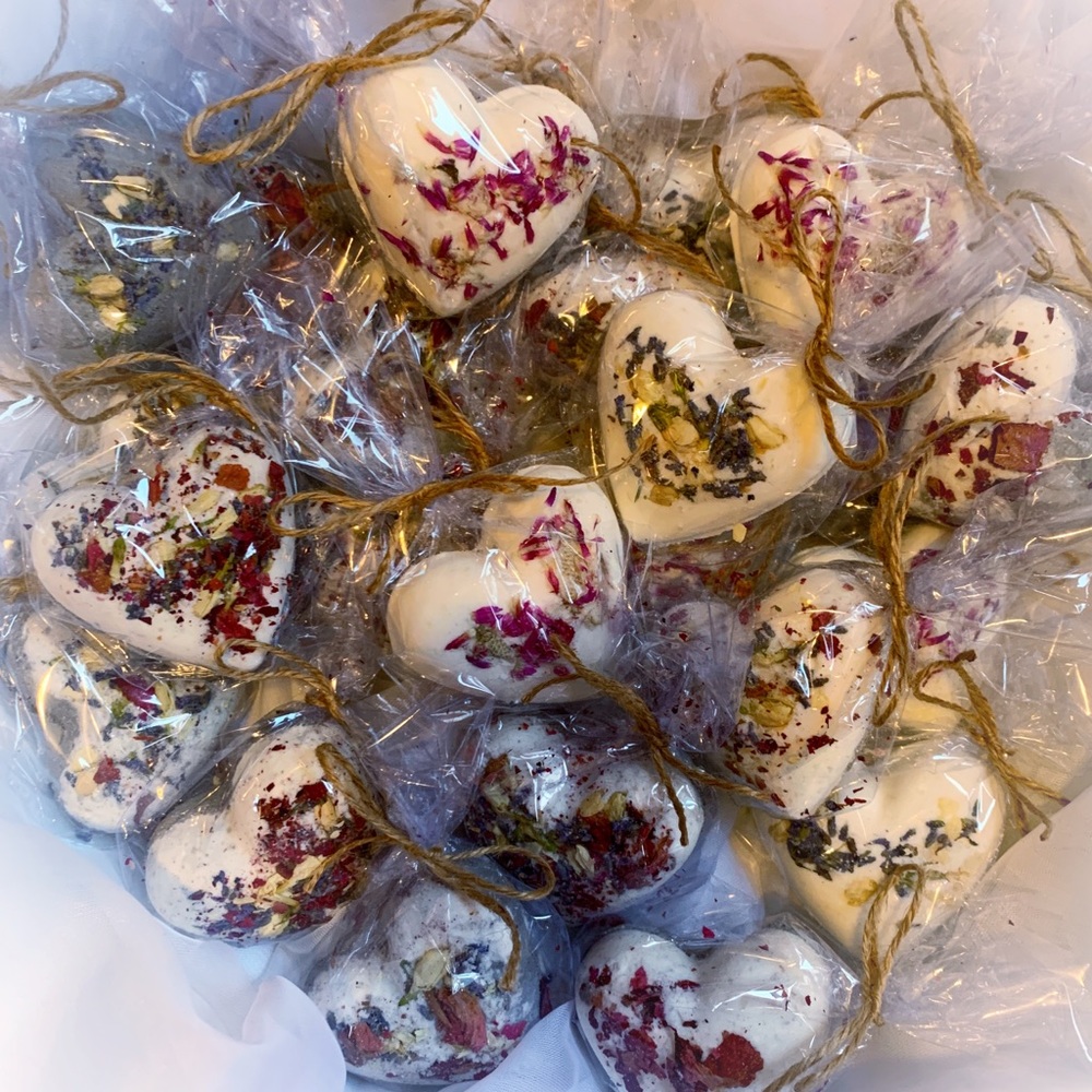 6 Pack Petal Heart Bath Bombs